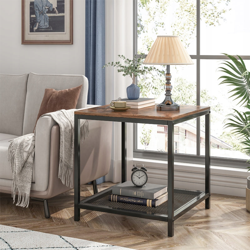 Table d'appoint carrée au design industriel loft – 45 × 45 × 55 cm, MDF aspect rustique et structure en métal.